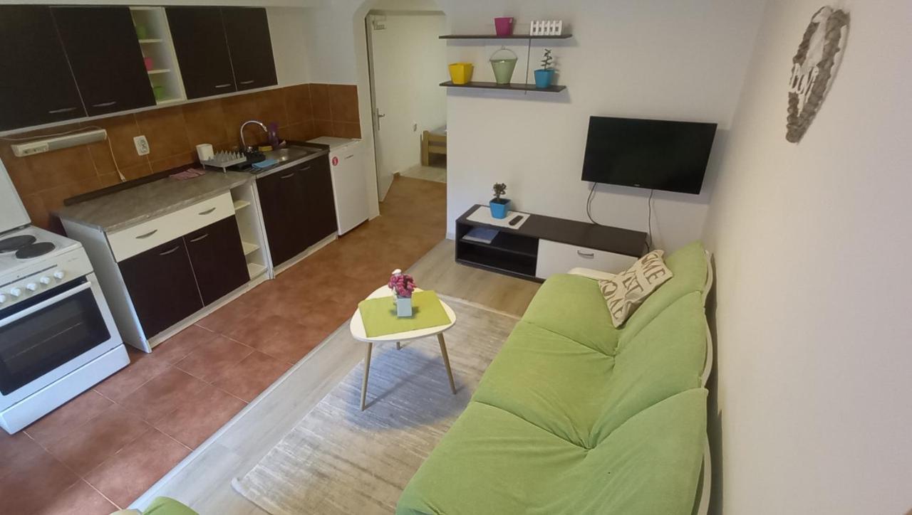 Jani Apartment City Skopje City ​​Center Εξωτερικό φωτογραφία