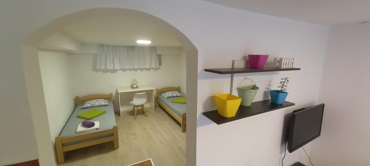 Jani Apartment City Skopje City ​​Center Εξωτερικό φωτογραφία